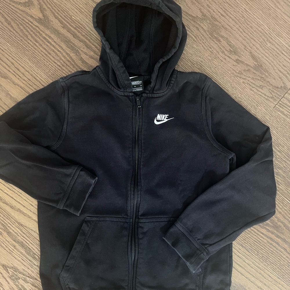 Nike Kids Black Hoodie fits size 10/12